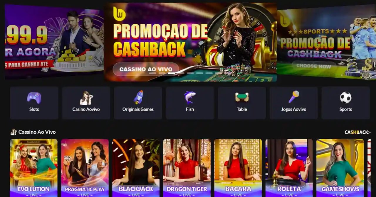 Người dùng Việt Nam chơi slot online trên điện thoại với giao diện cm888